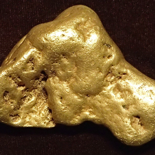 Australian Gold Diggers Unearth Gold Nuggets Worth AU$350,000